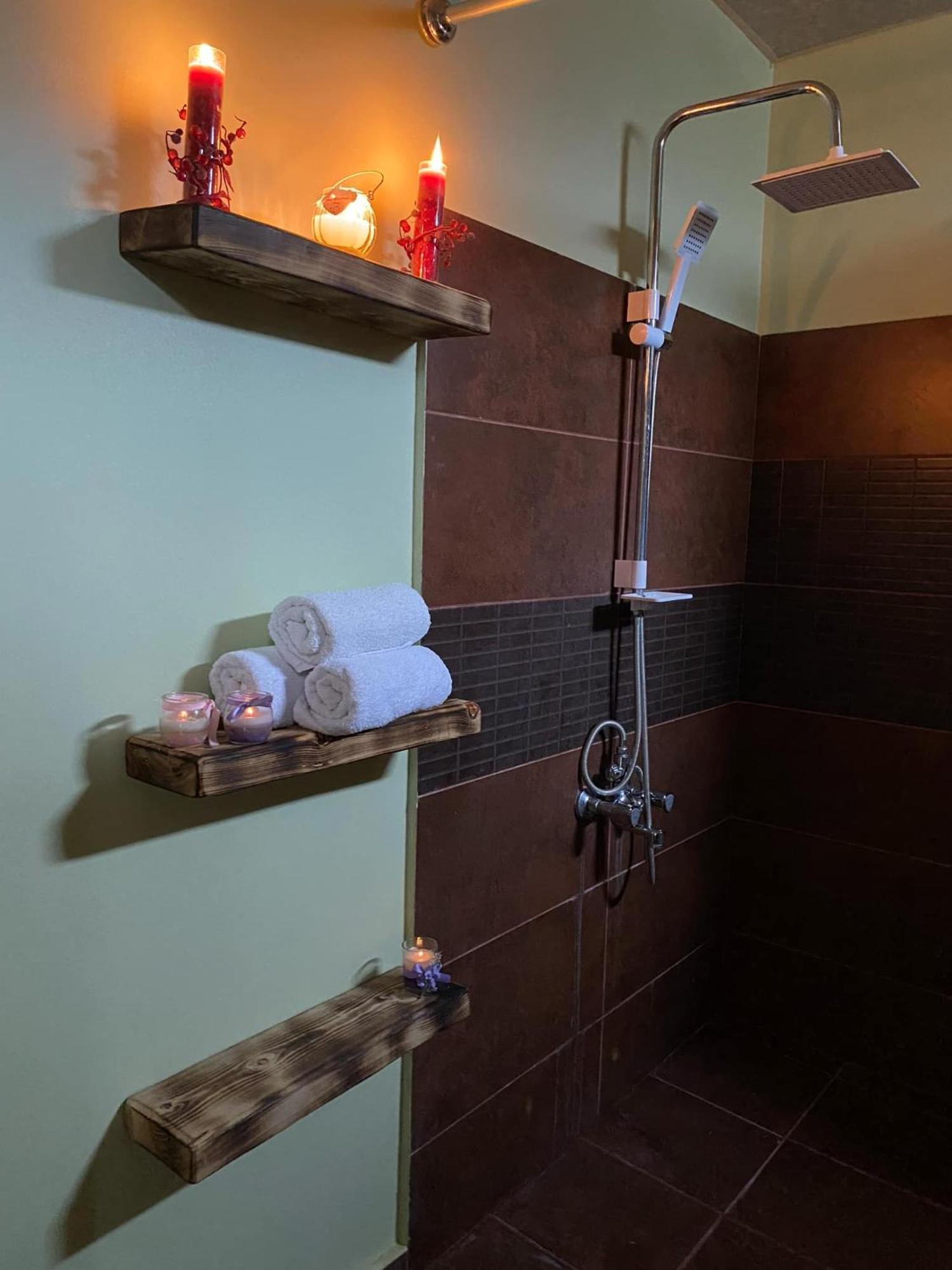 Relax Station Hotel Kutaisi Luaran gambar