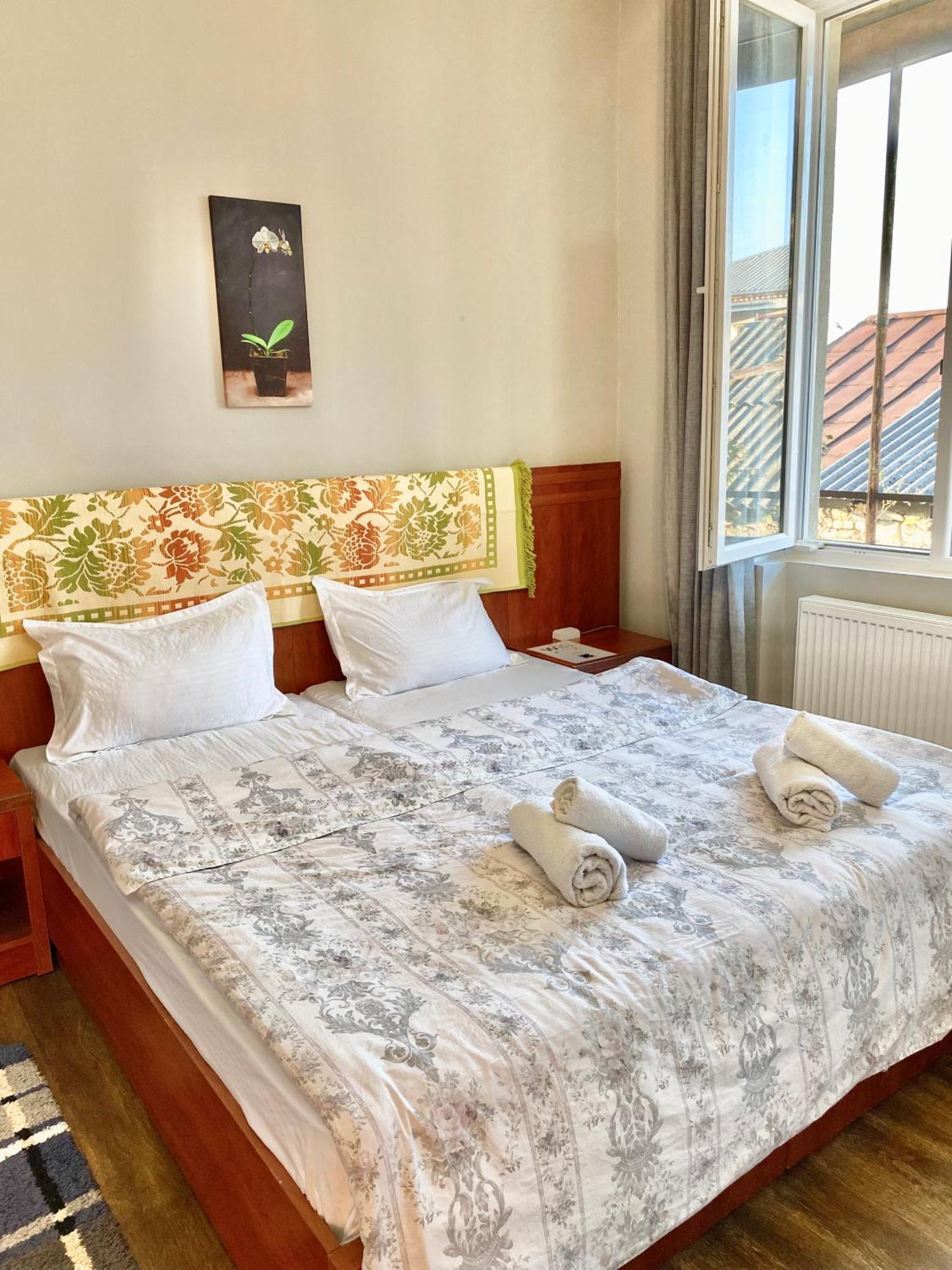 Relax Station Hotel Kutaisi Luaran gambar