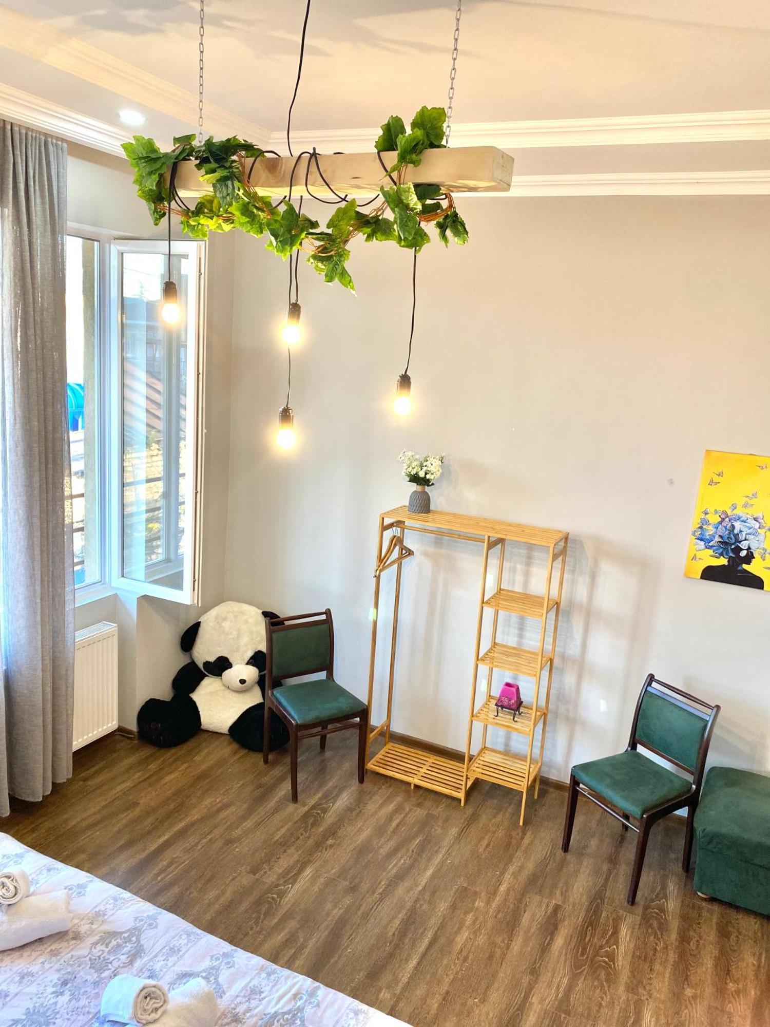 Relax Station Hotel Kutaisi Luaran gambar
