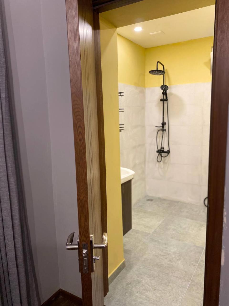Relax Station Hotel Kutaisi Luaran gambar